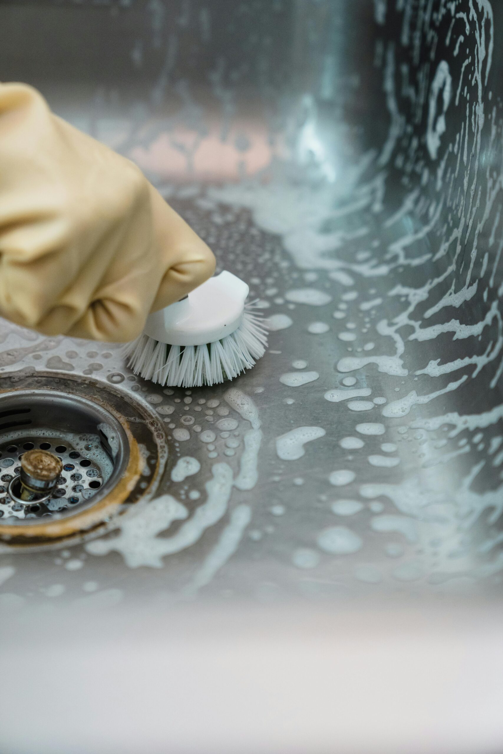 How Often Should You Clean Your Home in Dubai?